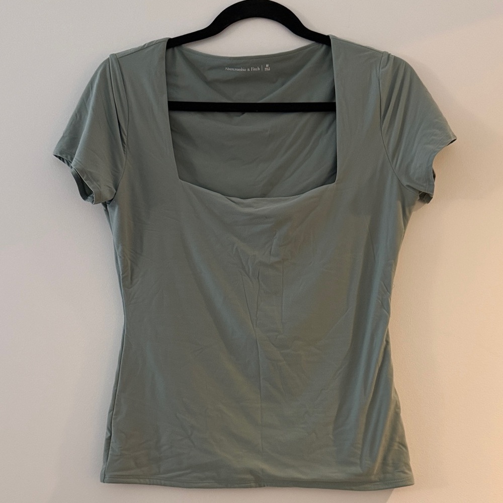 Abercrombie & Fitch Short Sleeve Top in Sage/Mint Green